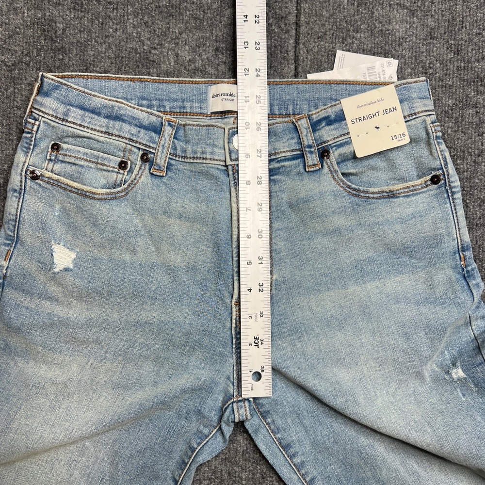 NWT Abercrombie Kids Straight Jeans Size 15/16 Short Light Wash Distressed‎ Blue - Picture 9 of 15